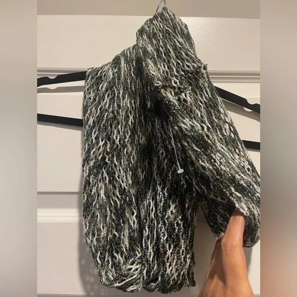 NWOT 🪎Vintage Steve Madden Knit Infinity Loop Scarf